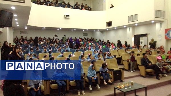 برگزاری جشن غنچه‌ها در سالن ارشاد شهرستان سملقان