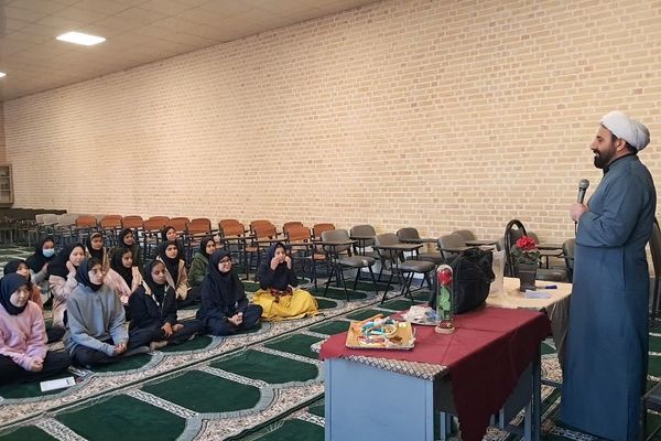 نشست تخصصی نماز در مدارس کهریزک 