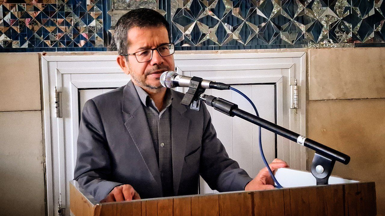 پرستاران؛ وارثان حضرت زینب ونماد مقاومت و ایستادگی هستند