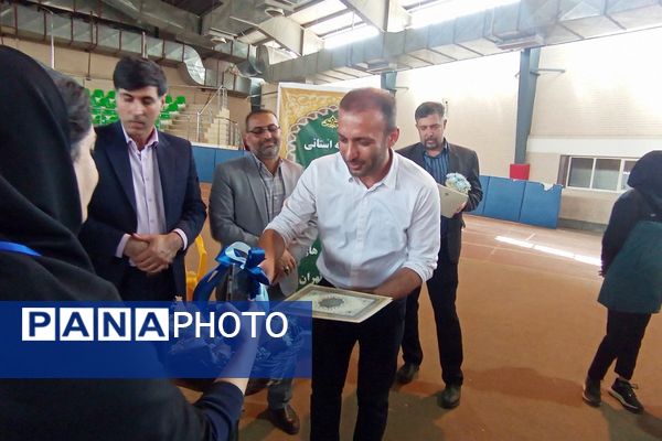 رقابت دبیران تربیت بدنی شهرستانهای تهران جهت راه یابی به مسابقات کشوری در ملارد 