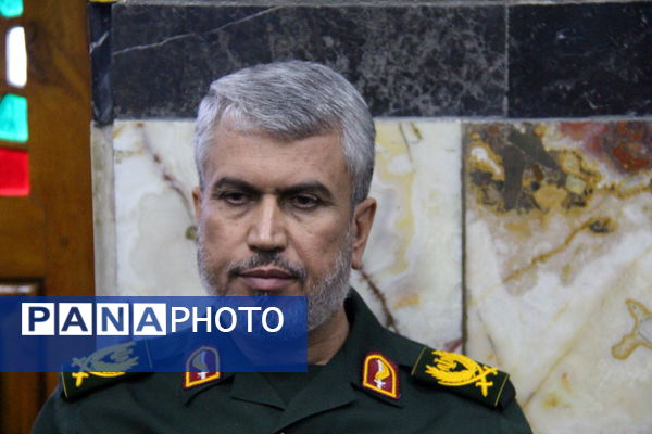 گرامیداشت حماسه ۹ دی در مسجد حظیره یزد