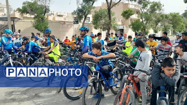 همایش بزرگ دوچرخه‌سواری دانش آموزان مقطع ابتدایی شهرستان تربت حیدریه 