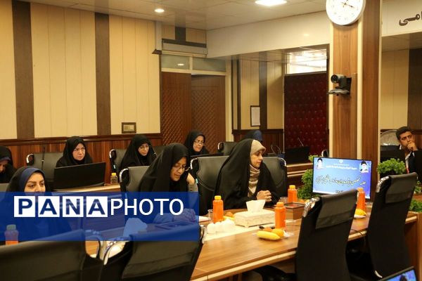 برگزاری جلسات تخصصی ویژه مدیران مدارس مقطع ابتدایی در ناحیه یک شهرری