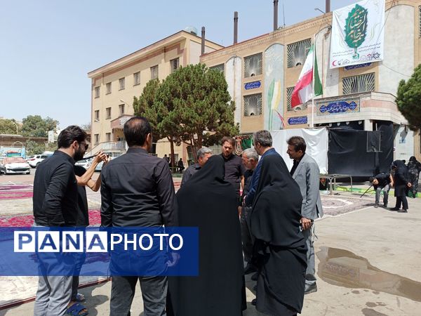 بازدید  رئیس مرکز حراست وزارت آموزش و پرورش از خدمت‌رسانی به زائران در مشهد