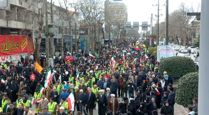 راهپیمایی مردم آمل در چهل و ششمین جشن انقلاب