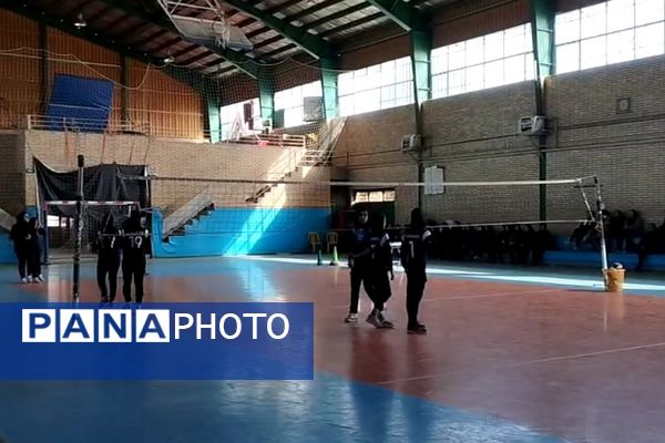 برگزاری دوره مهارت‌آموزی ورزشی ویژه دبیران تربیت بدنی منطقه کهریزک 