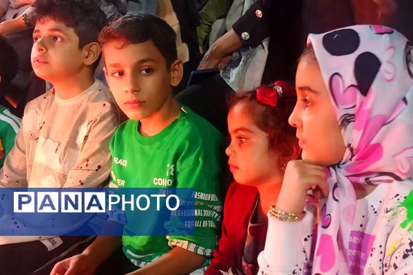 برگزاری جشن بزرگ هفته جهانی کودک در قبله تهران