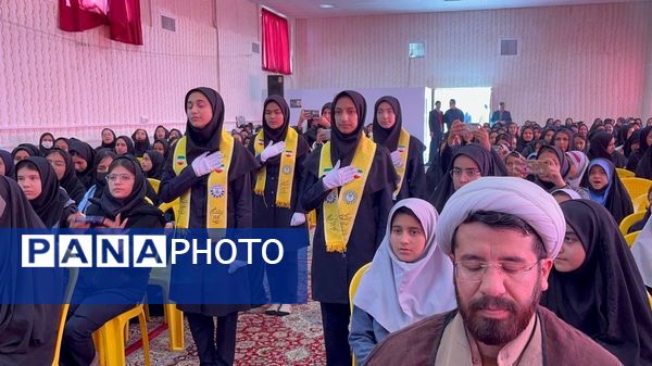 تجلیل ازبرگزیدگان مسابقات شهرستان خلیل آباد