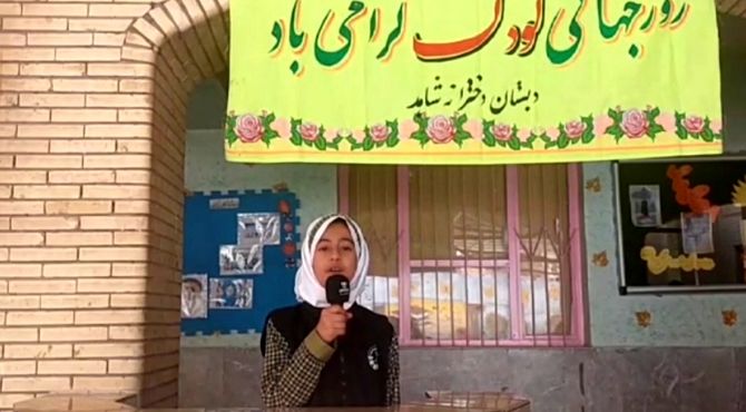 کودکانِ خلاق صحنه‌ساز شادی در مدرسه حضرت معصومه(س)