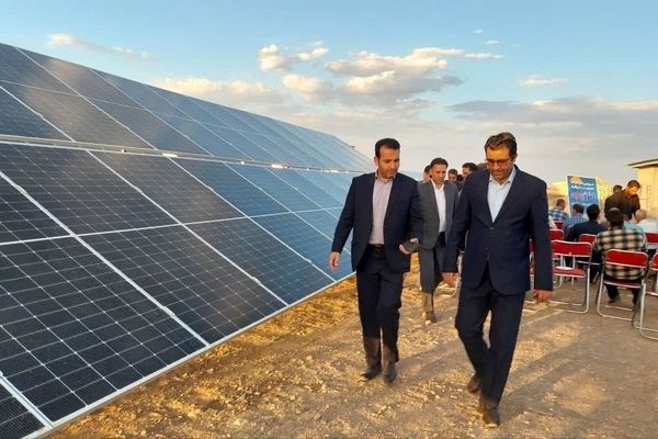 پیشرفت اجرای ۱۰ مگاوات نیروگاه خورشیدی در بخش کشاورزی بردسکن