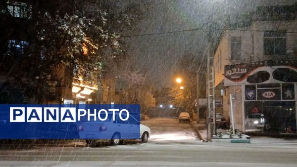 اواخر پاییز و سفید پوش شدن شهر