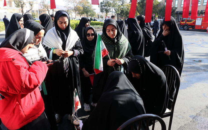 تپش خون شهدا در قلب نسل افتخار