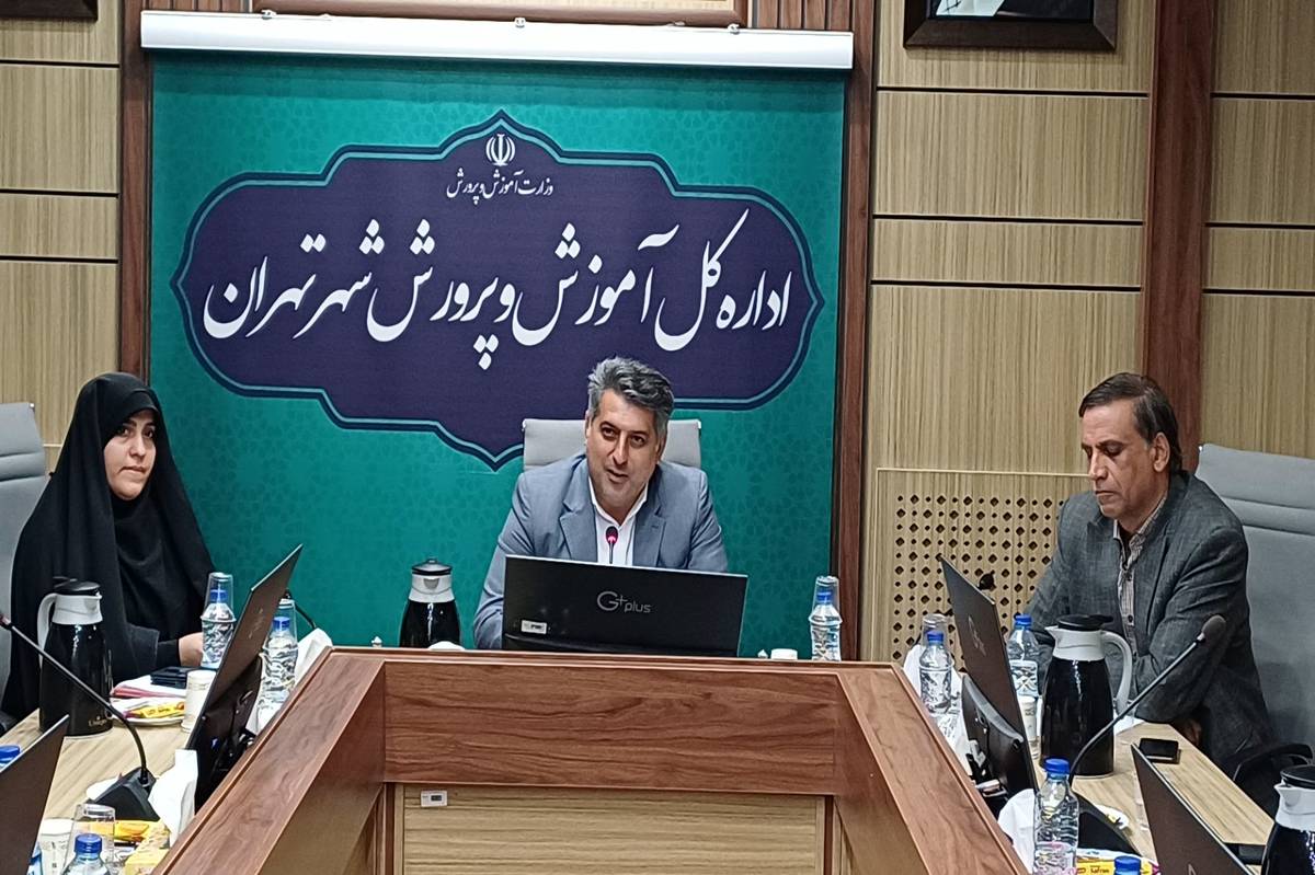 اجرای منظم آموزشهای ارتقایی مهمترین گام در کنترل و پیشگیری از آسیبهای اجتماعی است