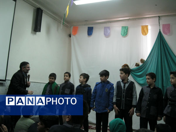 برگزاری پیش‌اجلاسیه نماز در دبستان سمیه قم