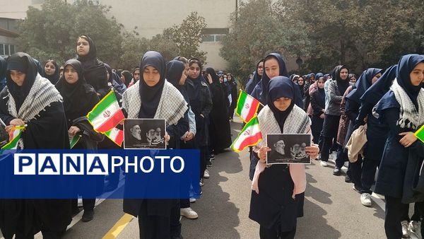 نواختن زنگ مقاومت همزمان با شهادت سیدحسن نصرالله در دبیرستان شهید کلانتری یک