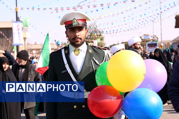 حس و حال نوجوانان در جشن چهل و ششمین سالگرد پیروزی انقلاب اسلامی 