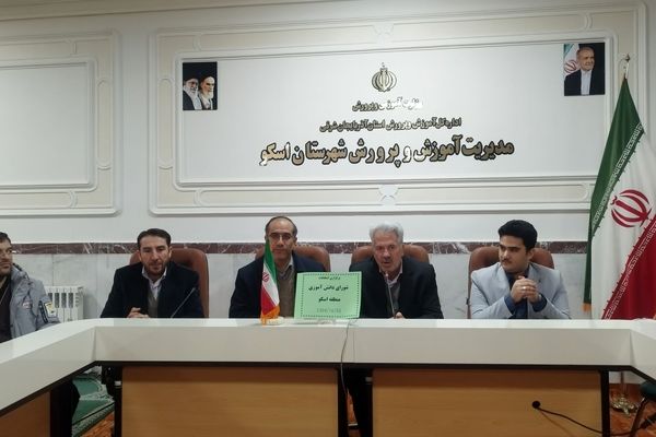 شوراهای دانش‌آموزی بستر اصلی تربیت اجتماعی و پرورش استعدادهای دانش‌آموزان هستند