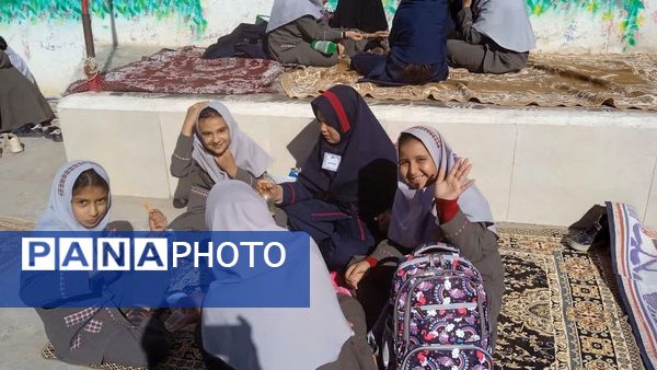 سیزده آبان در قاب مدرسه 