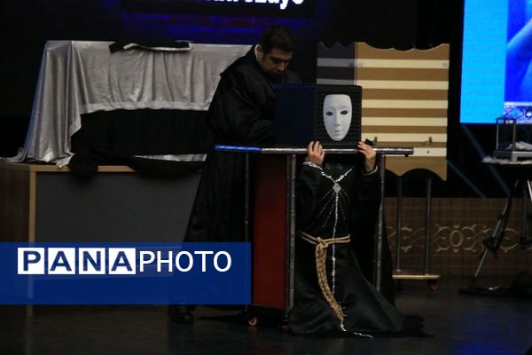 مراسم معلم سرآمد ۱۴۰۳ شهرستان‌های استان تهران و گرامیداشت مقام معلم در ایوان ری