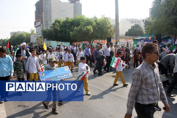 راهپیمایی 13 آبان و روز دانش‌آموز در هرمزگان