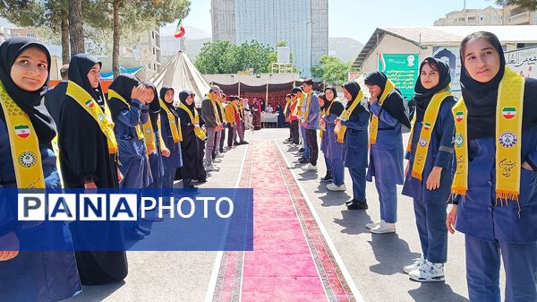 آیین گرامیداشت تجلیل از معلمان نمونه کشوری کهگیلویه و بویراحمد