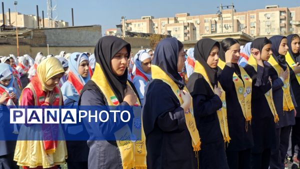 مانورتشکیلاتی استانی سازمان دانش‌آموزی با محوریت وطن یار