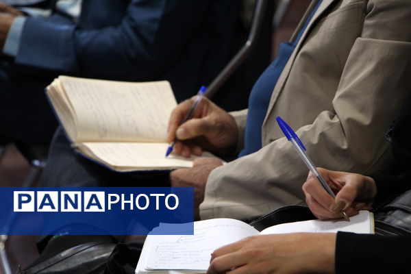 همایش ملی هوش مصنوعی در تالار بزرگ یزد