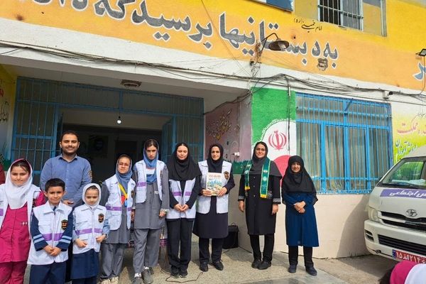 گرامیداشت هفته سلامت روان در دبستان دخترانه شهید احمدپور قائمشهر