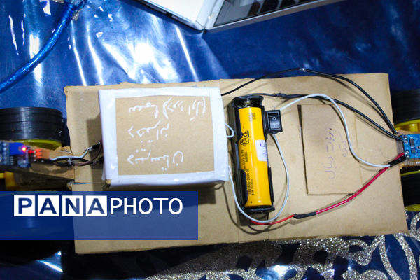 آغاز به‌کار نمایشگاه نوآوری و فناوری کاشان با ارائه دستاوردهای دانش‌آموزی