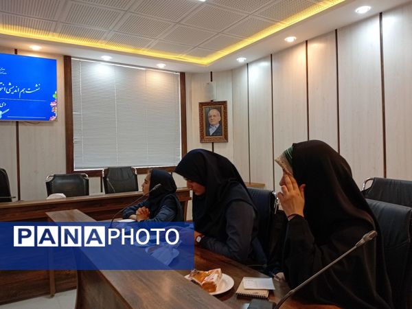 انتخابات هیأت رئیسه  مجمع دانش آموزی دختران ناحیه 3مشهد