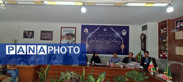 تجلیل از برگزیدگان رشته‌های قصه‌گویی قرآنی و سرودهای دهه شصت در شیروان