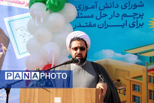 انتخابات شورای دانش‌آموزی در بیش از ۶۰۰۰ مدرسه استان آذربایجان شرقی 