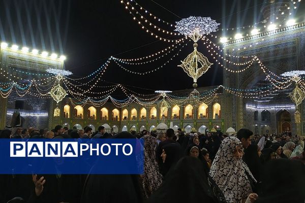 حال و هوای حرم مطهر حضرت علی بن موسی الرضا (ع) در دهه کرامت 