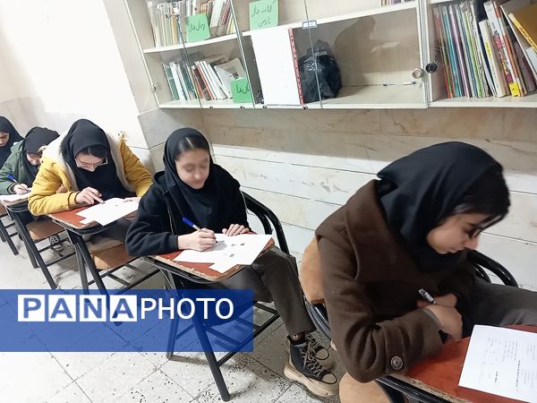 امتحانات نوبت اول در دبیرستان نمونه اندیشه 