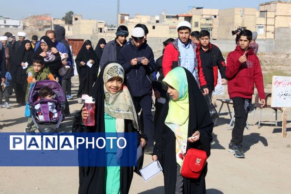 نماز باران در مدرسه نسل آفتاب