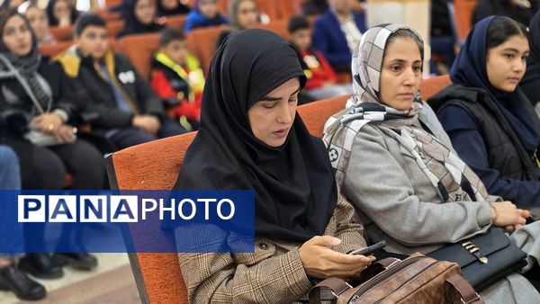 تجلیل از مقام‌آوران کشوری معلمان و دانش‌آموزان پژوهنده شهرستان نظرآباد