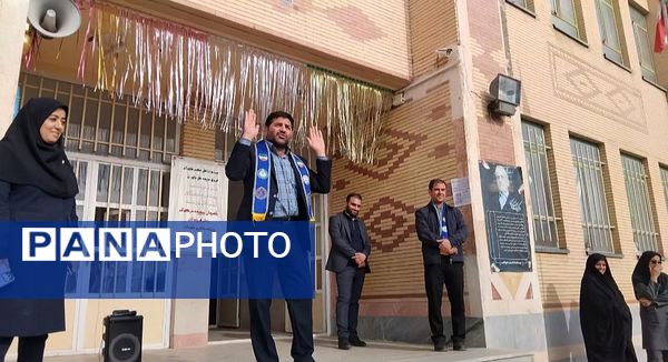 بازدید مسئولان سازمان دانش‌آموزی آذربایجان شرقی از مدارس تمام تشکیلاتی اهر