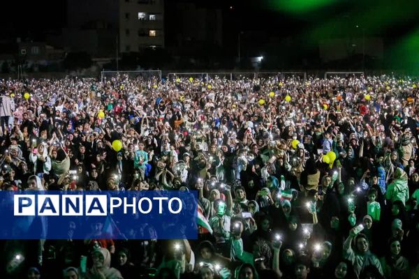 جشن بزرگ خانوادگی ولیّا به مناسبت دهه ولایت و امامت در قم