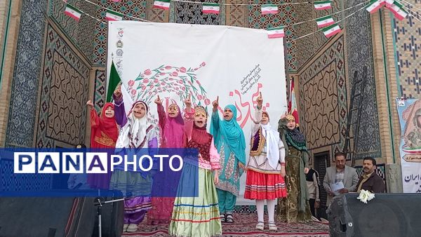 مهمانی لاله ها، آئینی برای زنده نگه داشتن یاد ایثار و  مقاومت