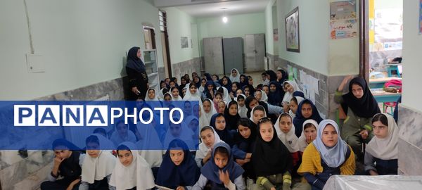 جشن روز معلم در مدرسه شهید احمد خاقانی شیروان
