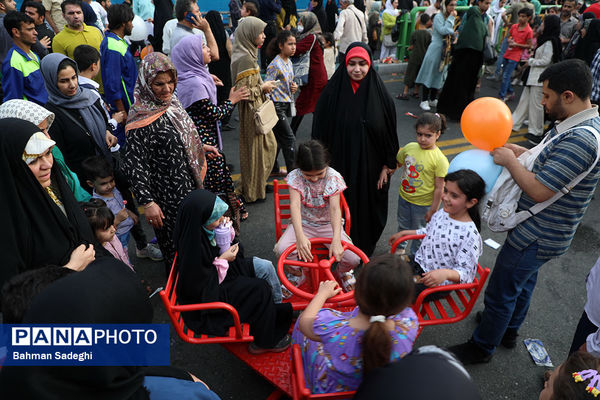 مهمونی ۱۰ کیلومتری غدیر در تهران    
