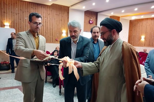 تجلیل از انجمن اولیا و مربیان برتر استان مرکزی در سطح کشوری