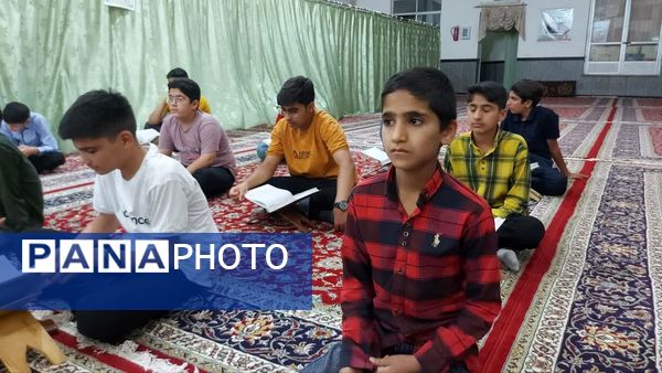 محفل انس با قرآن در فروتقه