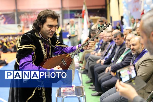 جشن سپاس معلم و سالروز تاسیس سازمان دانش‌آموزی در آذربایجان غربی