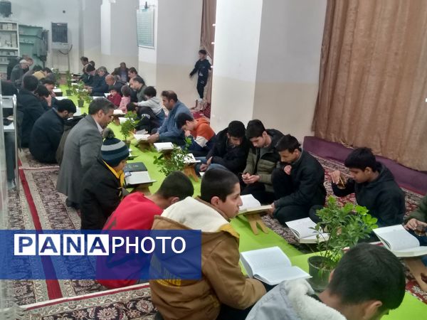 جلسه جزء خوانی قرآن کریم در شهرستان خلیل آباد 