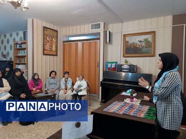  آخرین جلسه آموزش تکمیلی خبرنگاری دانش آموزان ناحیه ۳