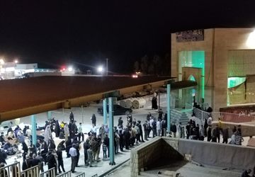 خدمت به زائرین امام حسین (ع) خستگی نمی شناسد 
