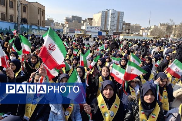 تجمع مردم غیور، انقلابی و ولایتمدار اسلامشهر در جشن ۴۶ سالگی انقلاب اسلامی