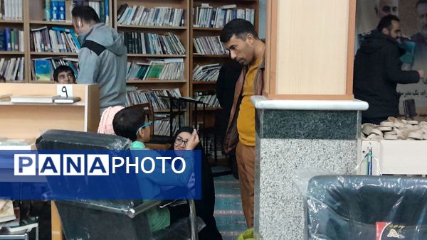 معتکفین با خانواده های خود دیدار کردند 