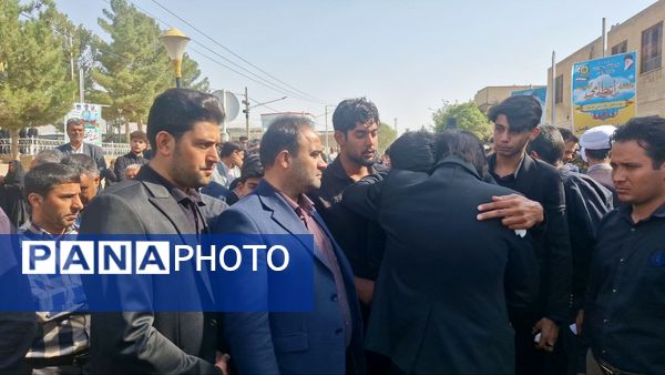 استقبال باشکوه مردم شهرستان از مهمان خاص 